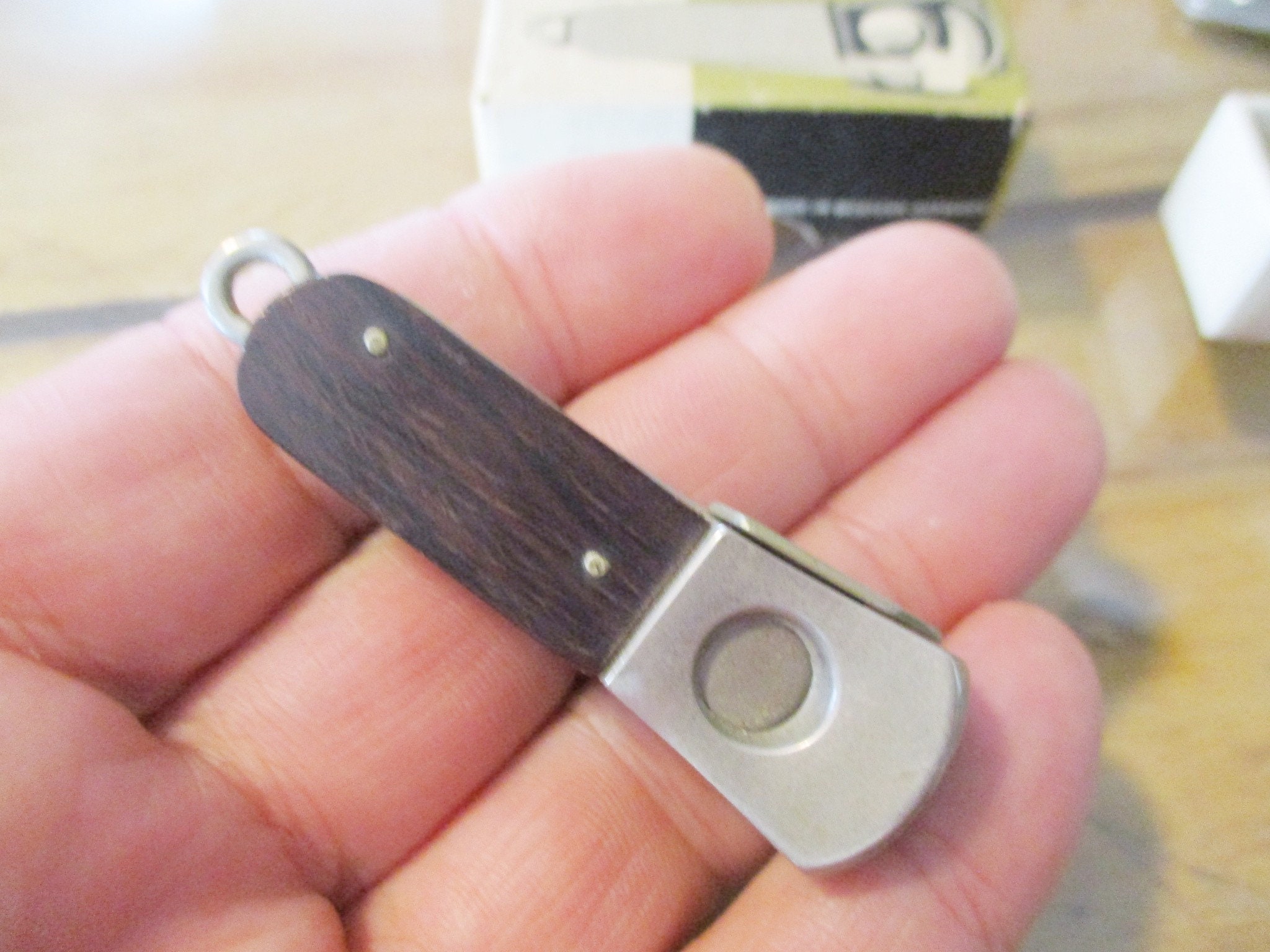 Cigar Cutter , Cigar Trimmer , Compact Cigar Cutter , French Cigar
