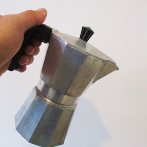 Machine à expresso italienne sur la cuisinière, cafetière à moka, percolateur à expresso, expresso italien vintage, Ital express,