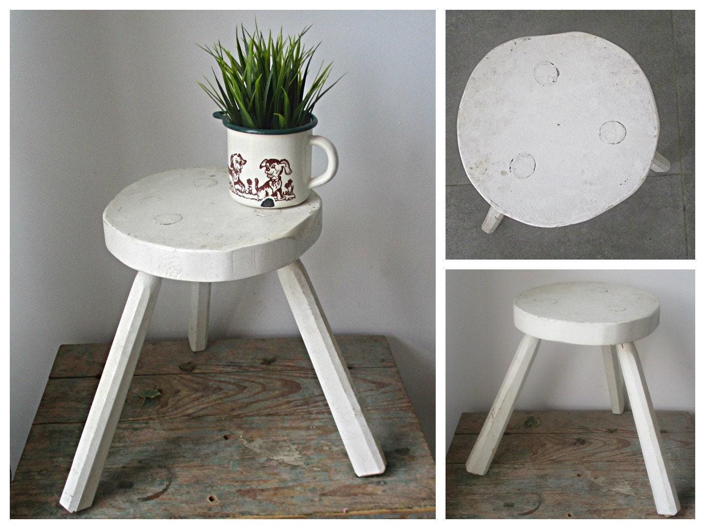 Milking Stool ,three Legged Wooden Milking Stool, Rustic Farmhouse ...