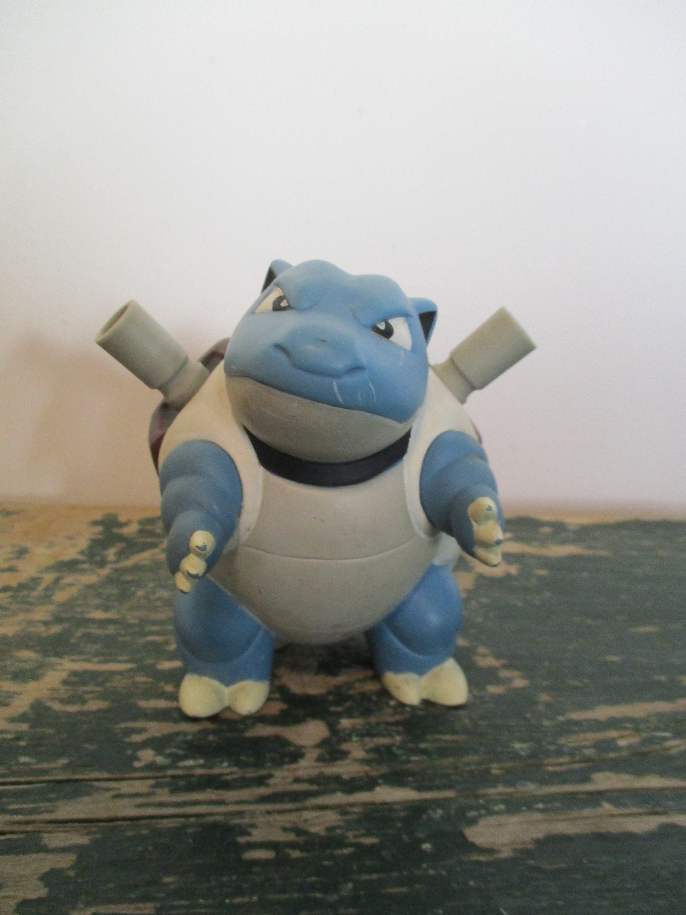 Vintage Pokemon Zukan Raikou figure - Portugal