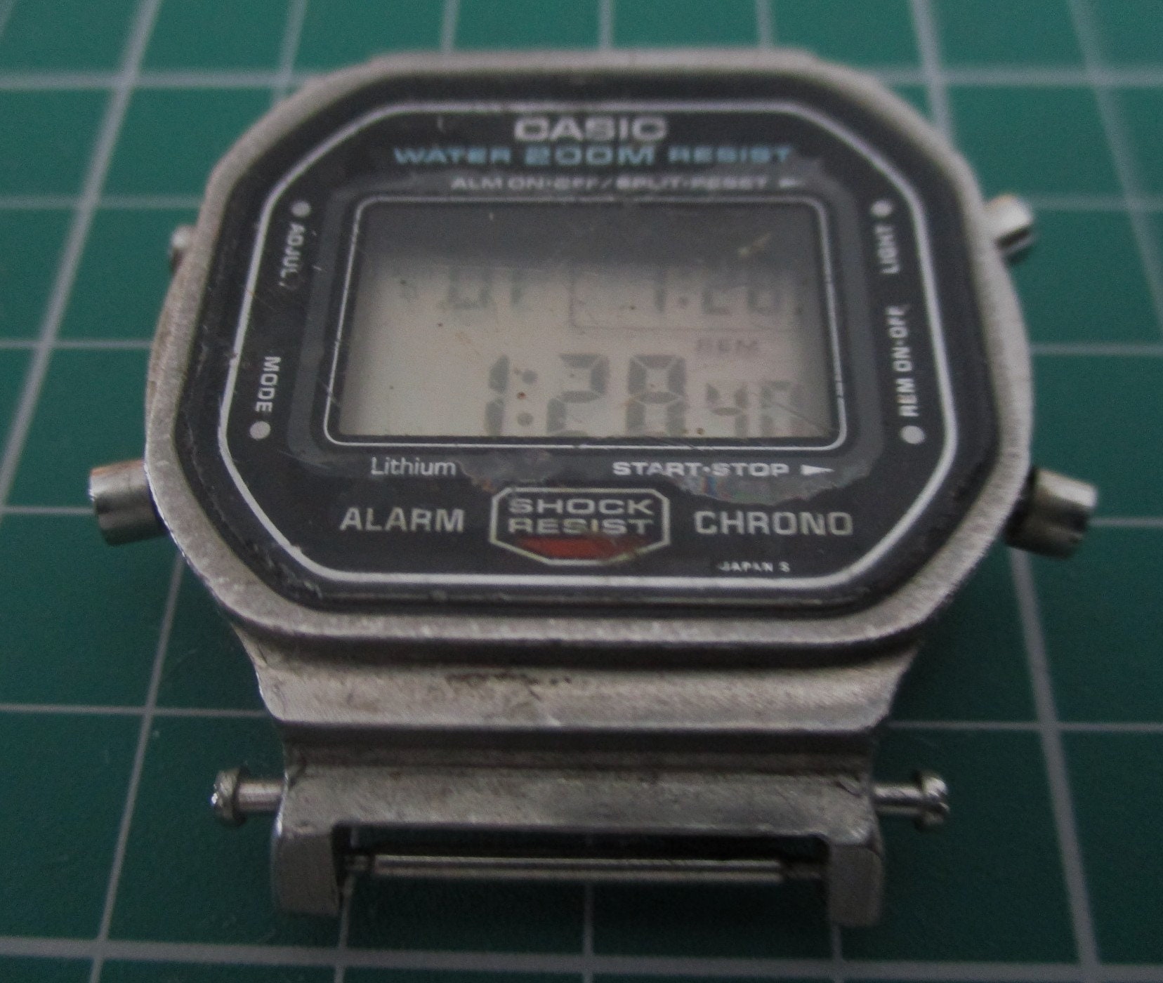 Vintage Casio G-shock Dw-5600 DW 5600 901 Chrono Watch Working For Repair