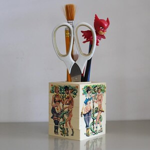 Pop art rotaing puzzle desk organizerr, Adam and Eve pencil  Holder , Desk Accessory, desk holder, office storage, desk accessories