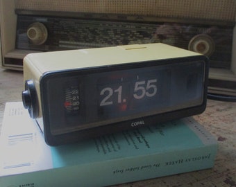 Flip Alarm Clock PI-1309 Inc Princess International Flip Alarm Clock PI-1309 Inc Princess International