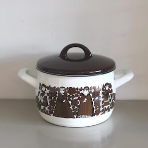 Arabia Kaj Frank Enamel , Finel Arabia enamel cooking pot , kaj Frank , Finnish Retro kitchen ware, Finel Arabia  cooking pot ,