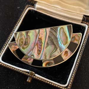 Vintage Alpaca shell silver brooch- Stamped Mexico, Art deco design.