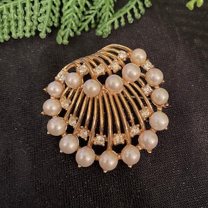 Vintage Trifari brooch- signed , faux pearl and paste diamonds. Circa 1955