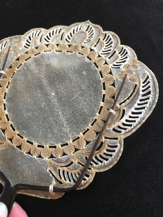 Antique Java hand held face fan, gold guild buffa… - image 6