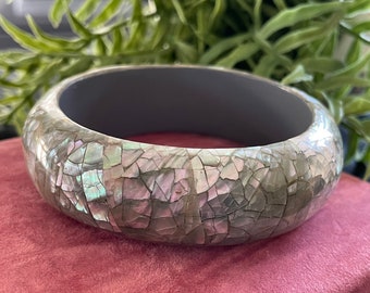 Vintage abalone shell bangle - mosaic / crackle effect