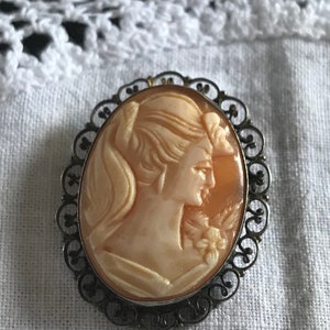 Antique silver genuine Cameo brooch / pendant. Duel use.