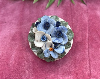 Vintage hand made brooch- floral