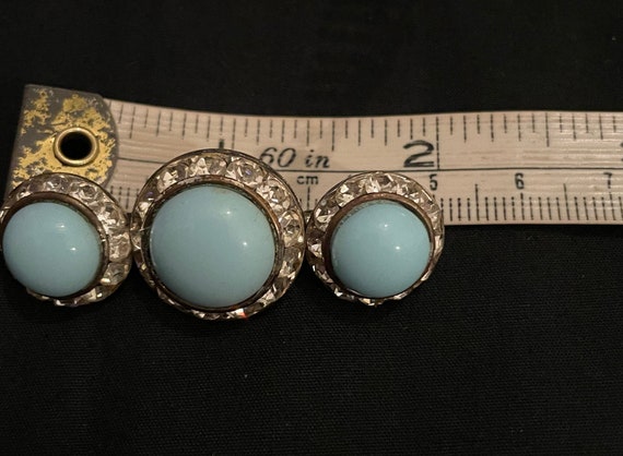 Broche Vintage Cabochon Turquoise Et Cristal - Laiton - Occasion En Bel état