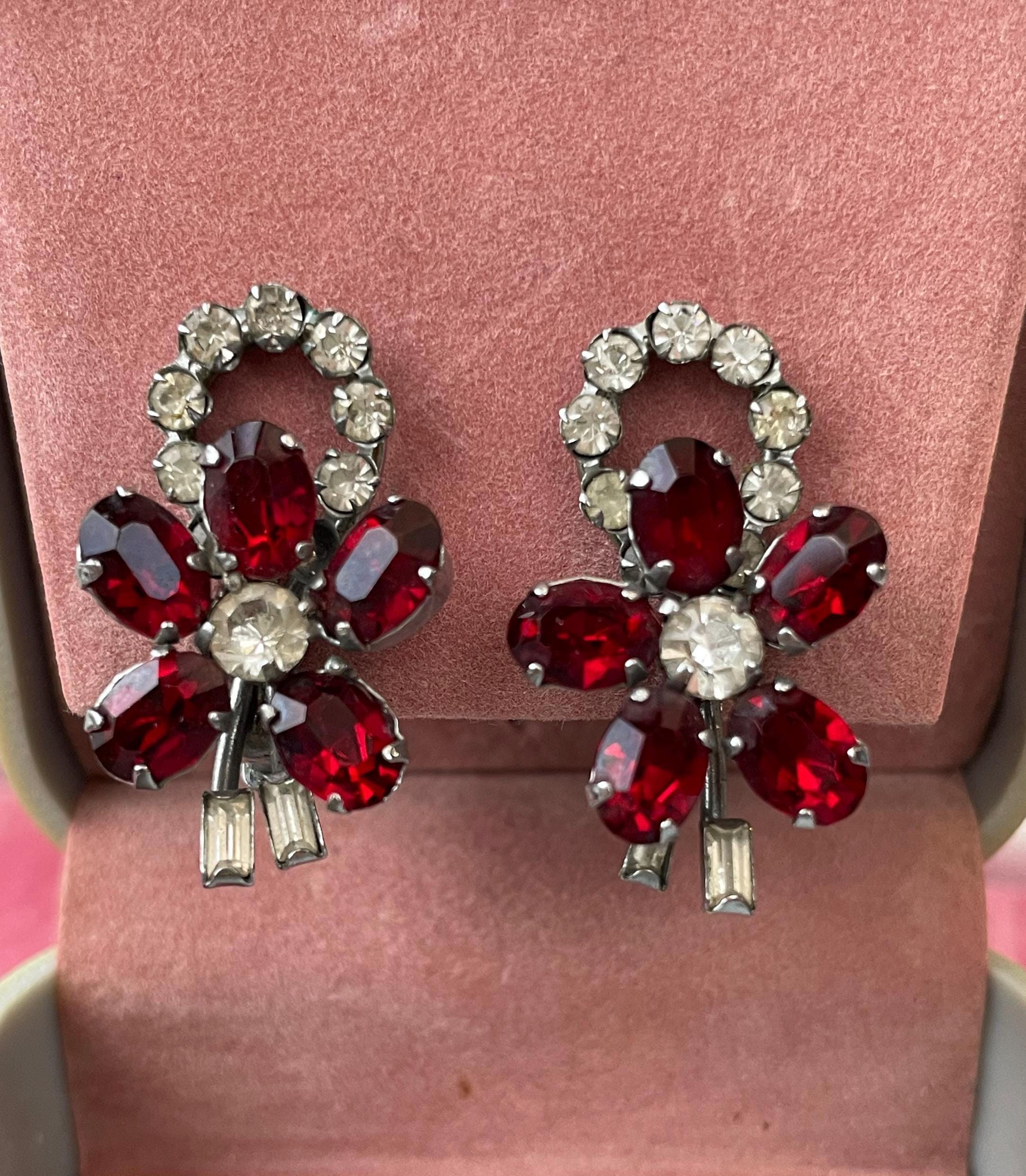 Boucles D'oreilles Vintage Clip-on Avec Rubis - Bijou Ancien Occasion