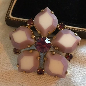 Vintage 2 tone glass brooch - trombone clasp- rare