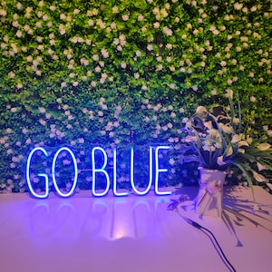 Insegna al neon personalizzata Go Blue Insegna al neon Decorazione della parete Insegna al neon Camera da letto Insegna al neon Arte Insegna al neon a led Insegna alla luce al neon per parete Insegna al neon personalizzata