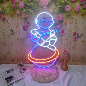 Neon Sign Custom | Astronaut Led Neon Sign |  Neon Sign Bedroom | Neon Sign Wall Decor | Neon Sign Art | Neon Name Sign | Anime Neon Sign