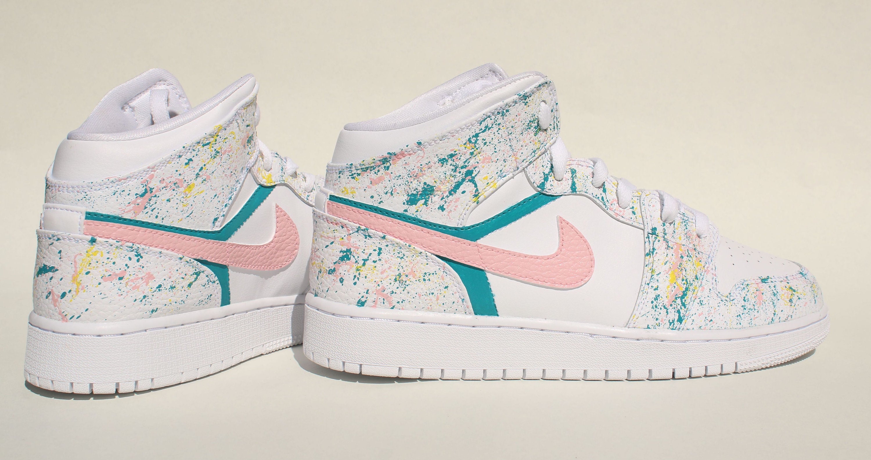 customizable air jordan 1