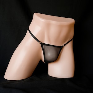 Herenondergoed voor clubfeesten! Sexy string String Tanga UNI Weiss Extra Small lage taille aan de achterkant. Meer kleuren in onze shop!