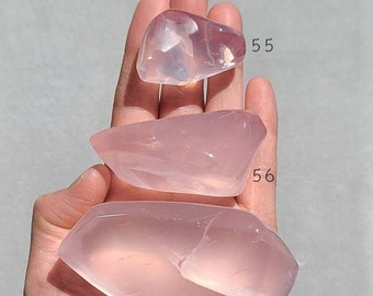 Mozambique Rose Quartz Palm Stone, Gemmy Rose Quartz Free Form, Healing Pink Chakra, Fire Element Crystal, Lavender Rose Quartz