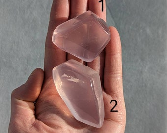 Mozambique Rose Quartz Palm Stone, Gemmy Rose Quartz Free Form, Healing Heart Chakra, Self Care Crystal, Healing Pink Chakra