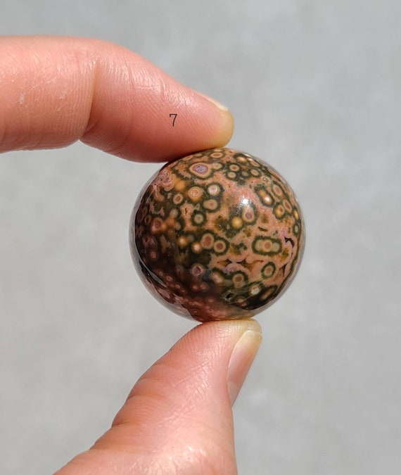 オールドストック オーシャンジャスパー ミニスフィア：ピンクオービ