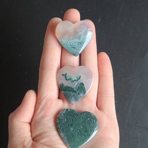 Green Moss Agate Heart, High Grade Moss Agate Pocket Stone, Healing Heart Chakra, Calming Crystal, Self Care Crystal