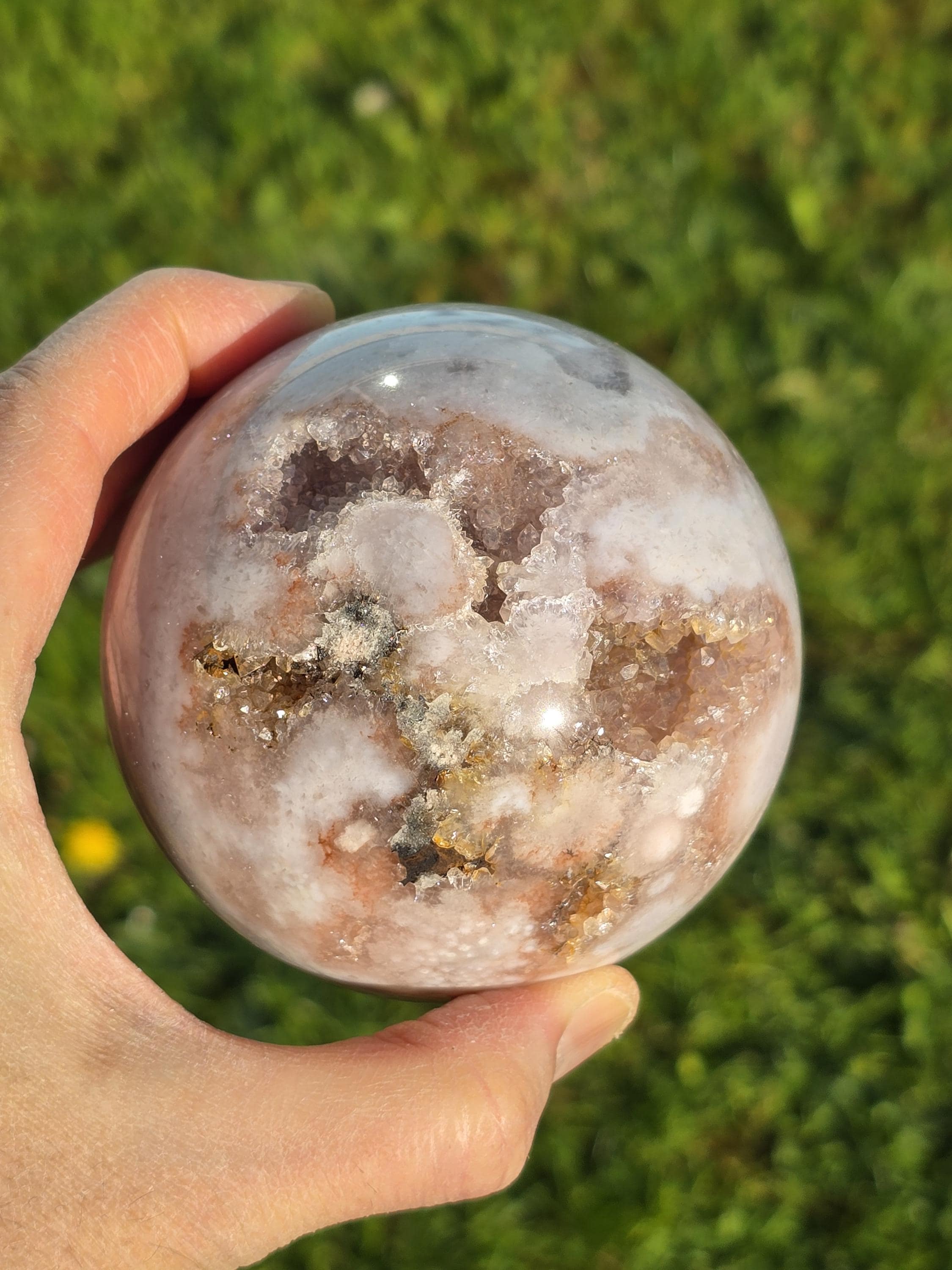 ピンクアメジストフラワーアゲート球体：桜のドゥルージージオード