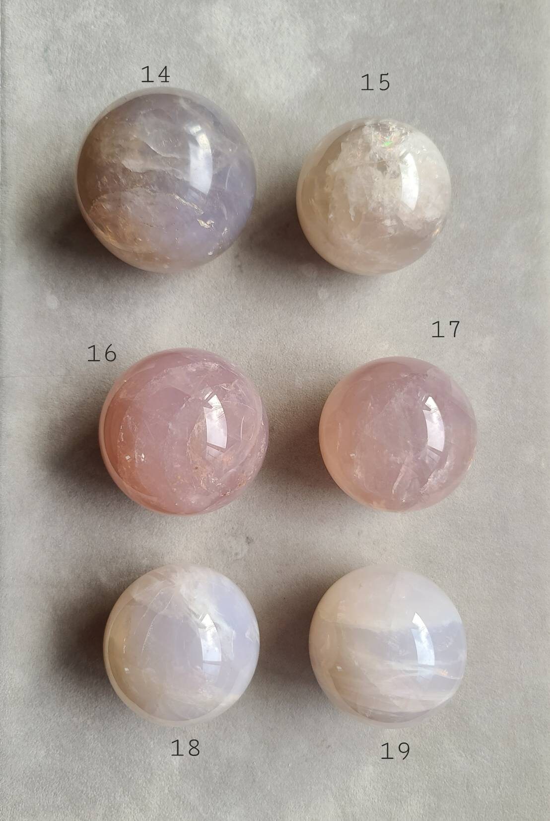 ペリウィンクルローズクォーツスフィアNo.762 ペリウィンクル ローズクォーツ スフィア 約55mm | iris imrama