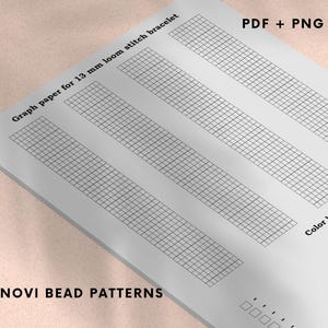 Puede incluir: Una hoja de papel gráfico blanco con un patrón de cuadrícula para una pulsera de punto de telar de 13 mm. El texto "PDF + PNG" está en la esquina superior derecha, y "NOVI BEAD PATTERNS" en la parte inferior. También se ve una clave de color.