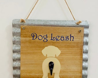 Leash Holder - Personalizable
