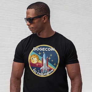 Dogecoin To The Moon Shirt | Dogecoin Crypto T Shirt | DOGE Cryptocurrency unisex tee