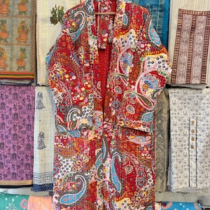Paisley Print Kantha Quilted Cotton Kimono Robe, 100% Cotton Red Kimono Jacket, Long Quilt Dressing Gown, Boho Duster Coat