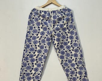Floral Kantha Quilted Cotton Pants: White-Purple Patchwork