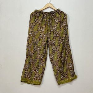 Silk Palazzo Pant / Recycle Sari Silk Wide Leg Pant / Boho Hippie Pant / Summer Silk Trouser / Women Silk Yoga Pants / Comfy Palazzo Pant