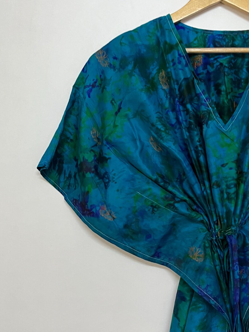 Silk kaftan
beach cover up
maxi dress
plus size kaftan
Gift For Her
Resort Wear
Silk Tie Dye Kaftan
Long Kaftan
Vacation Dress
Tie Dye Kaftan
Hippie Dress
Kaftan For Women
Lounge Wear