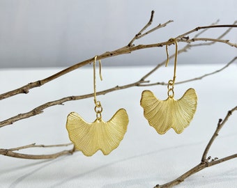 Ginkgo Leaf Gold Earrings | Summer jewelry | Handmade earrings | Summer Earrings