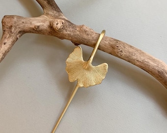 Handcrafted Brass Ginkgo Leaf Hair Pin | Minimalist Hair Accessory