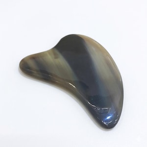 Handgjord Gua Sha av naturligt buffelhorn | Naturligt massageverktyg | Miljövänlig hudvård | Mors dag-present