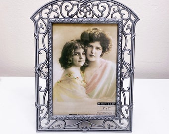 Vintage Ornate Filigree Metal Photo Frame: 5x7 Iron Picture Frame