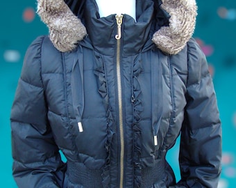 Women’s fashion black winter down hooded puffer parka jacket with fur hood size S