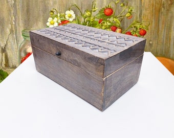 Vintage large hand curve wooden box Wooden chest Treasure chest Memory box Made in India