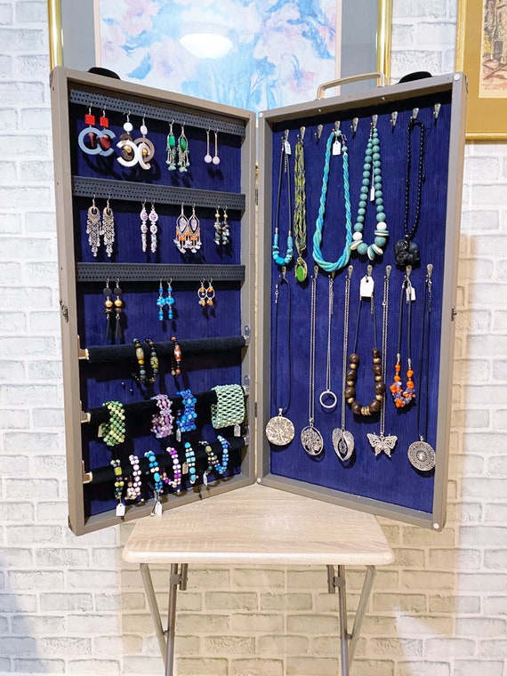 Handheld Jewelry Display for Selling Jewelry on Market Large Jewelry  Storage Capacity of Earrings, Bracelets and Pendants 