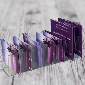 Présentoir de comptoir pour cartes