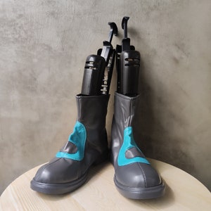 SPÉCIAL Pocket Monsters Team Aqua Cosplay Chaussures Hommes Bottes