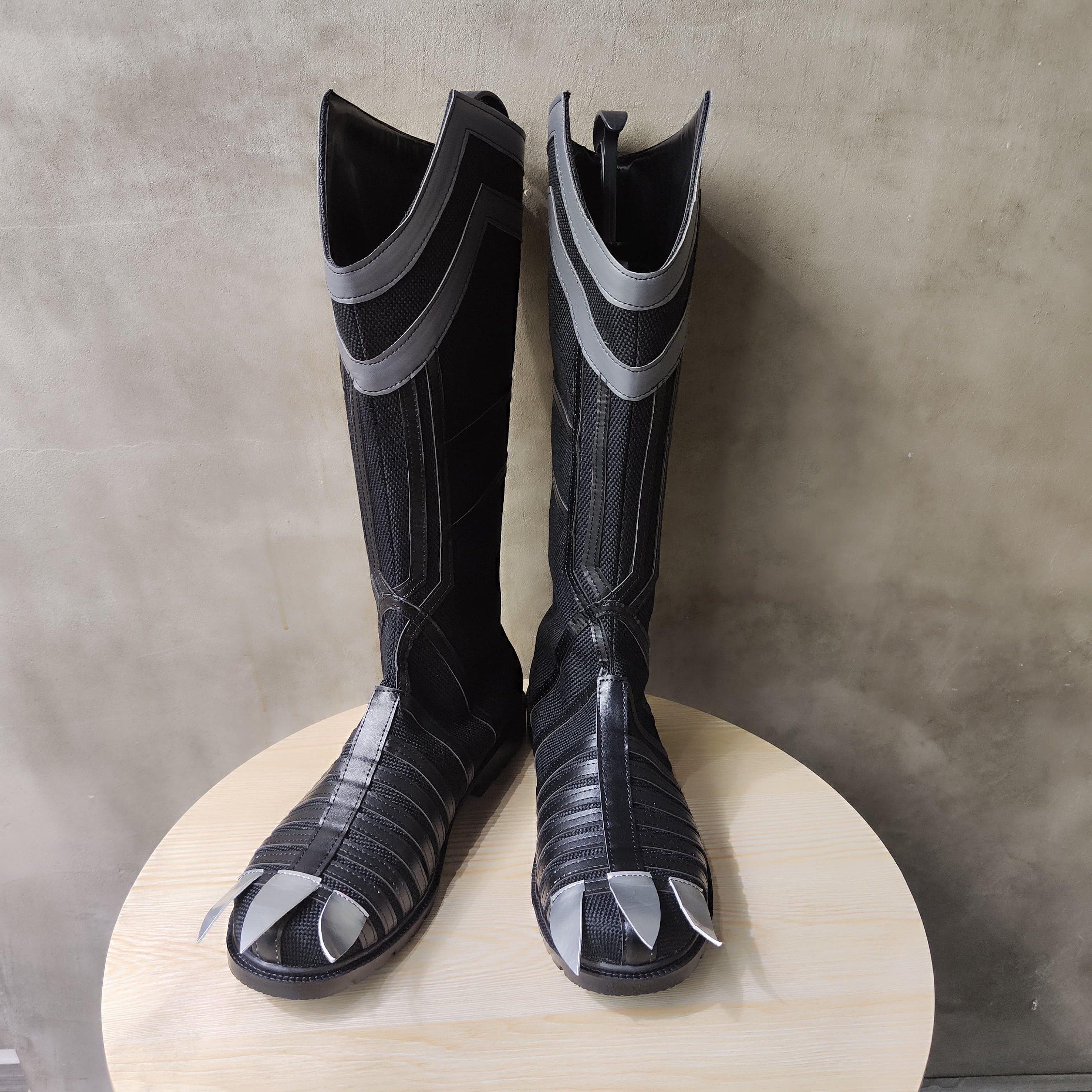 Marvel black deals panther shoes