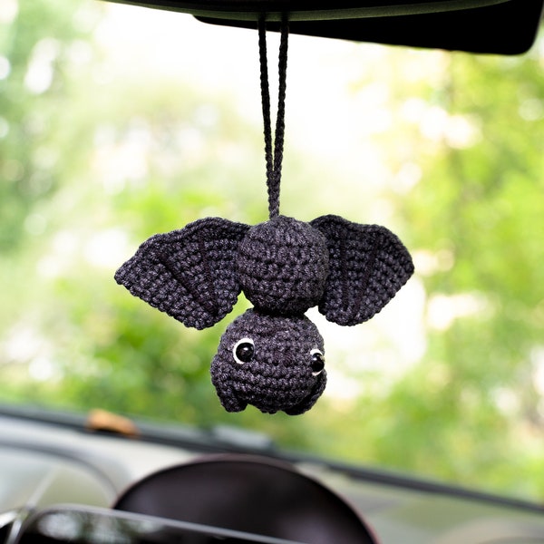 Accesorio gótico para coche: murciélago de peluche para espejo retrovisor, para mujeres, hombres y adolescentes. Decoración genial para colgar en el espejo del coche, amuleto de ganchillo.
