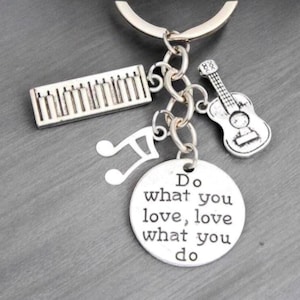 Guitar Keychain ~ Musician Keyring ~ Piano Keychain ~ Music Keychain ~ Music Teacher Gift ~ Personalized Keyring ~ Personalized Gift ~239