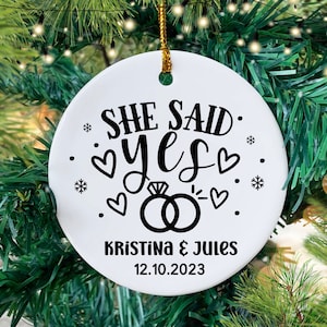 Sie sagte ja, erste Weihnachten verheiratet, Weihnachten, verheiratet Ornament, erste Weihnachten als Herr und Frau, Png Clipart geschnitten Datei für Cricut