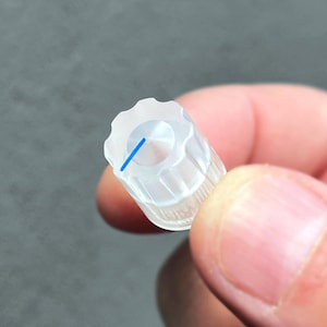 Transparante witte Davies 1900H-kloonknop