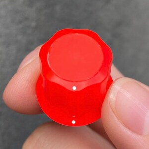Perilla clon Moog de color neón fluorescente rojo brillante - con punto de color o codificador