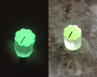 Yellow/Green ultra-premium "Glow in the Dark" Davies 1900H Clone Knob